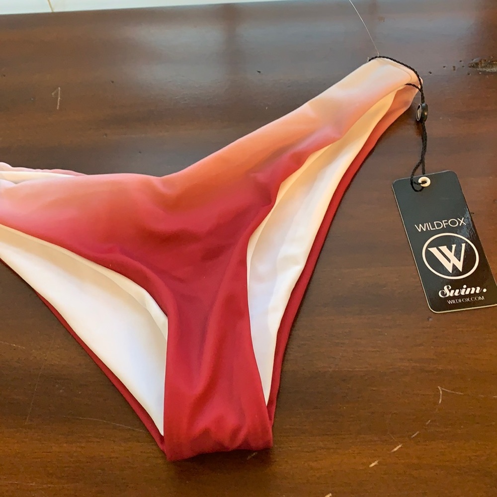 NWT Wildfox V-Shaped Ombré Cheeky Bikini Bottom M‎